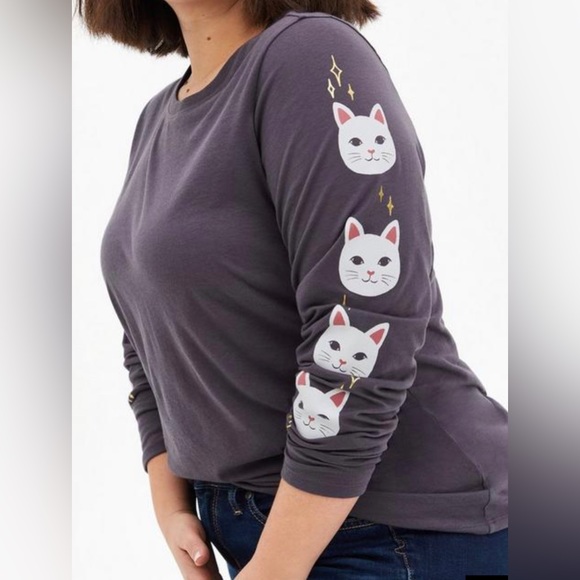 torrid Tops - Torrid Dark Grey Lucky Cat Long Sleeve Tee